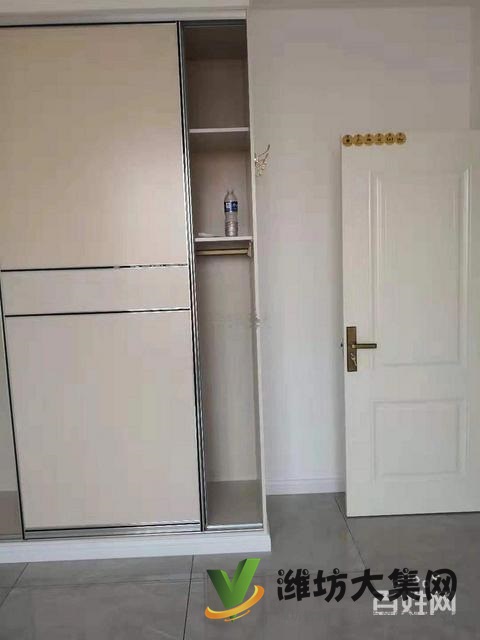 名門世家 3室1廳1衛(wèi)