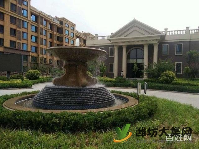 低首付 區(qū)政府近 凡爾賽麗都 客廳朝陽 新房未住