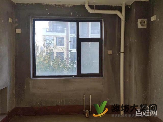青云郡三室兩廳好房，毛培房給你更大的裝修空間，