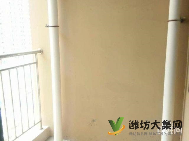 低首付 區(qū)政府近 凡爾賽麗都 客廳朝陽 新房未住