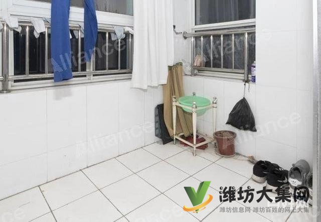 高鐵新城近大小區(qū) 理想華庭 樓上樓下首付2萬(wàn)